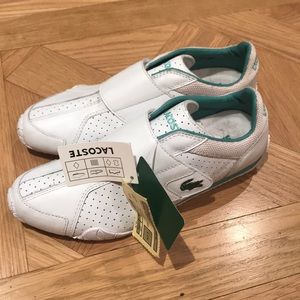Lacoste sneaker size 6